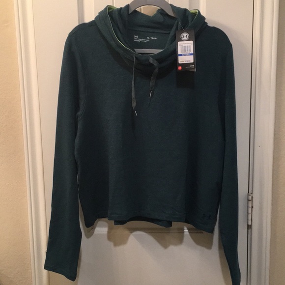 Under Armour Tops - Under Armour crop hoodie